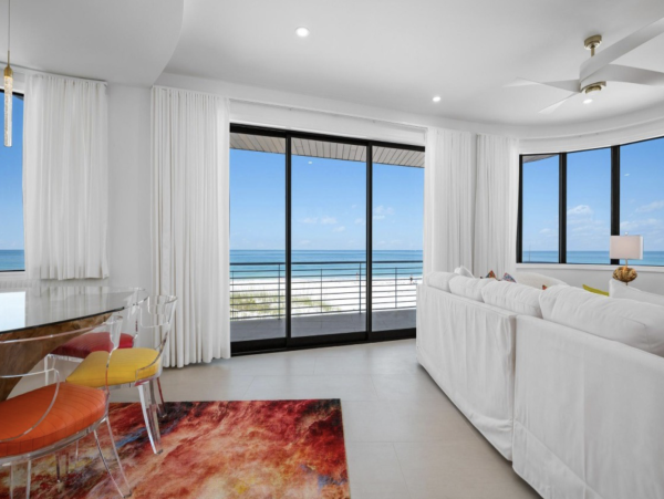 Anna Maria Island Four Bedroom Florida On The Beach!